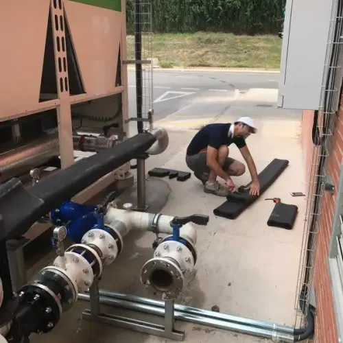 AISLAMIENTO DE TUBERIAS DE HIERRO